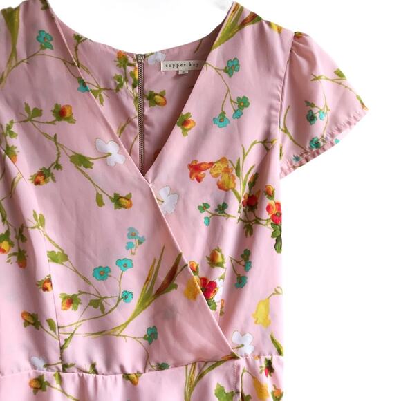 Copper Key Floral Print Romper Size S Faux Wrap Short Flutter Sleeves Outfit - Picture 5 of 12